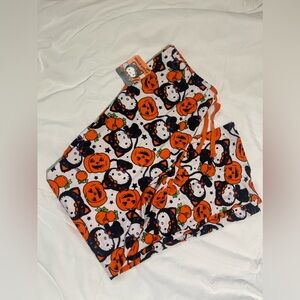 Brand new! Super cute Hello Kitty Halloween pj pants.